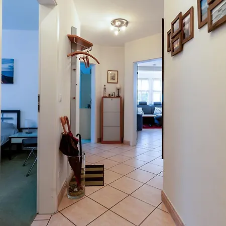 ⚓residenz-am-kurpark-fewo-8-„kuestenzeit“-kamin-aufzug-parkplatz-in-binz-300-m-bis-zum-strand Appartement *